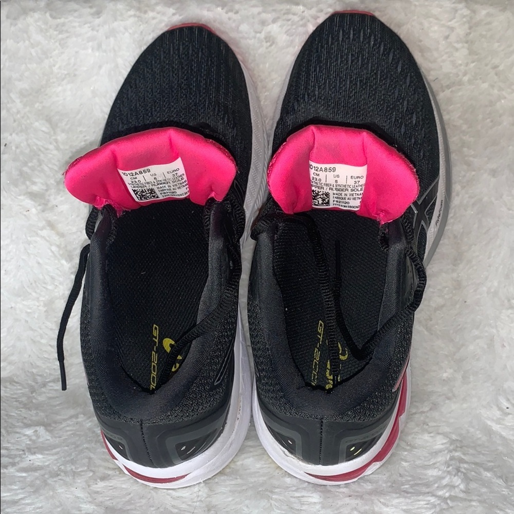 ASICS Women's Black and Pink Running Shoes - Picture 5 of 9